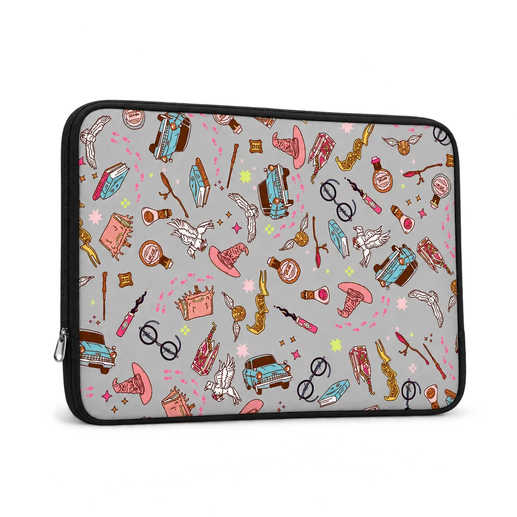 Printed laptop sleeve with zipper